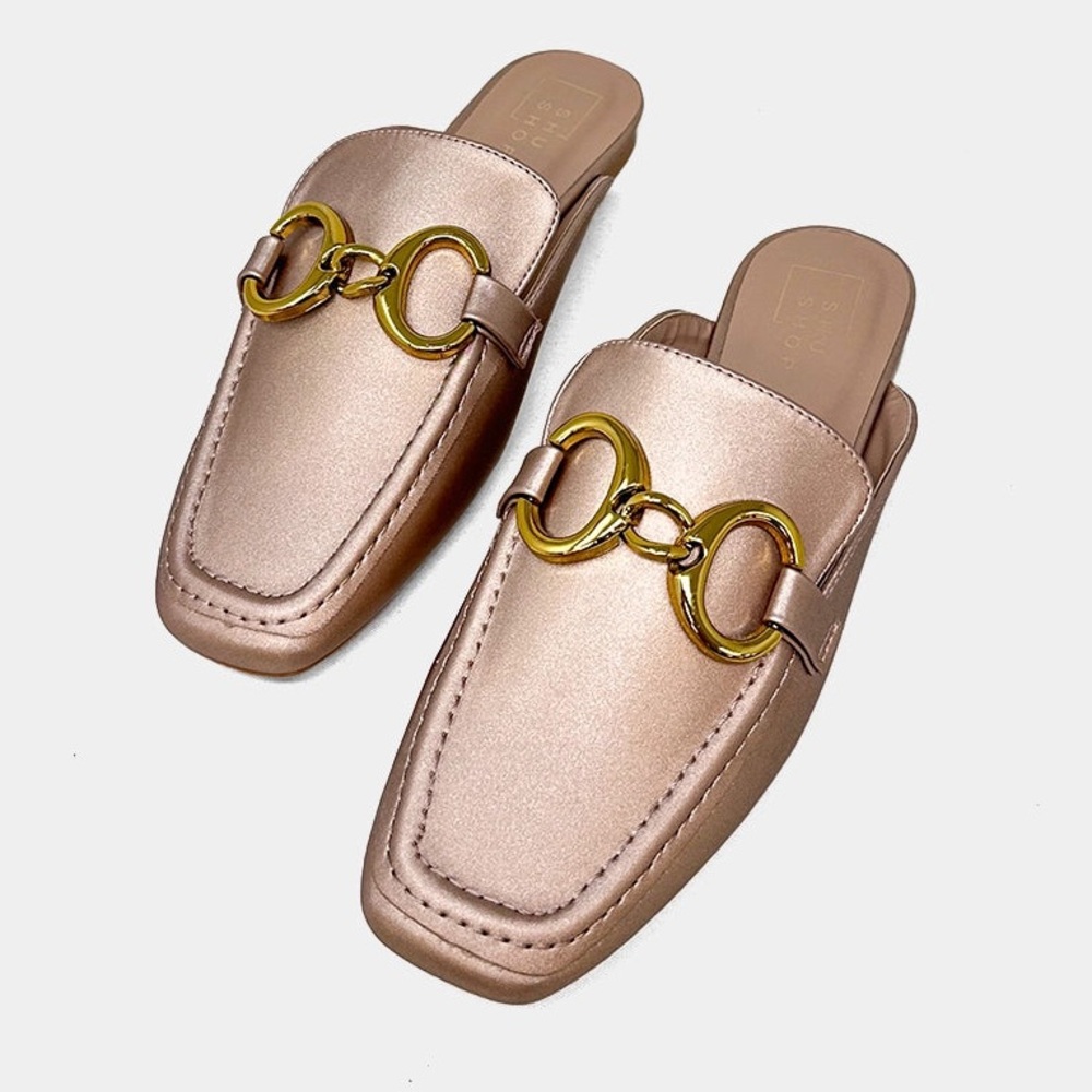 ShuShop Metallic Rose Gold Mule Slides with Gold Chain Accent